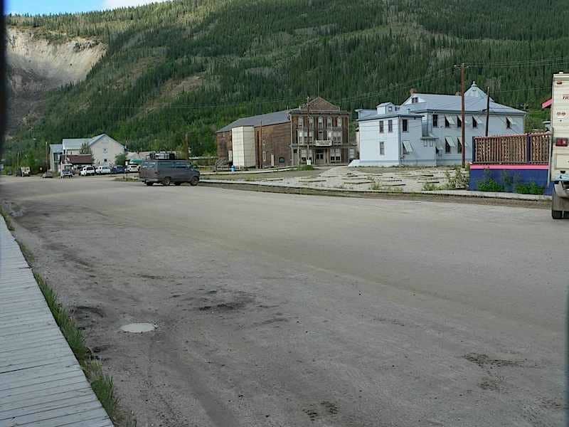 Into Dawson City - straight out of the Wild West
